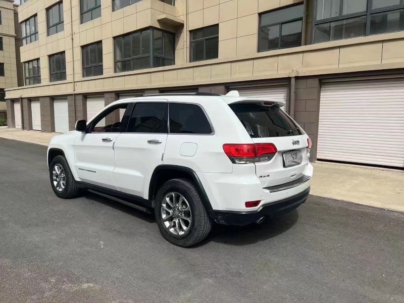 淄博17年Jeep大切諾基3
