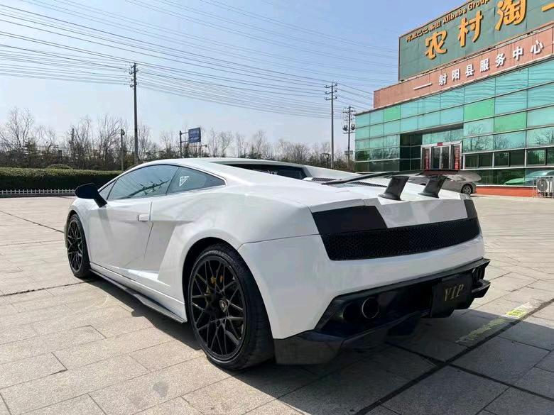 鹽城16年蘭博基尼Gallardo6
