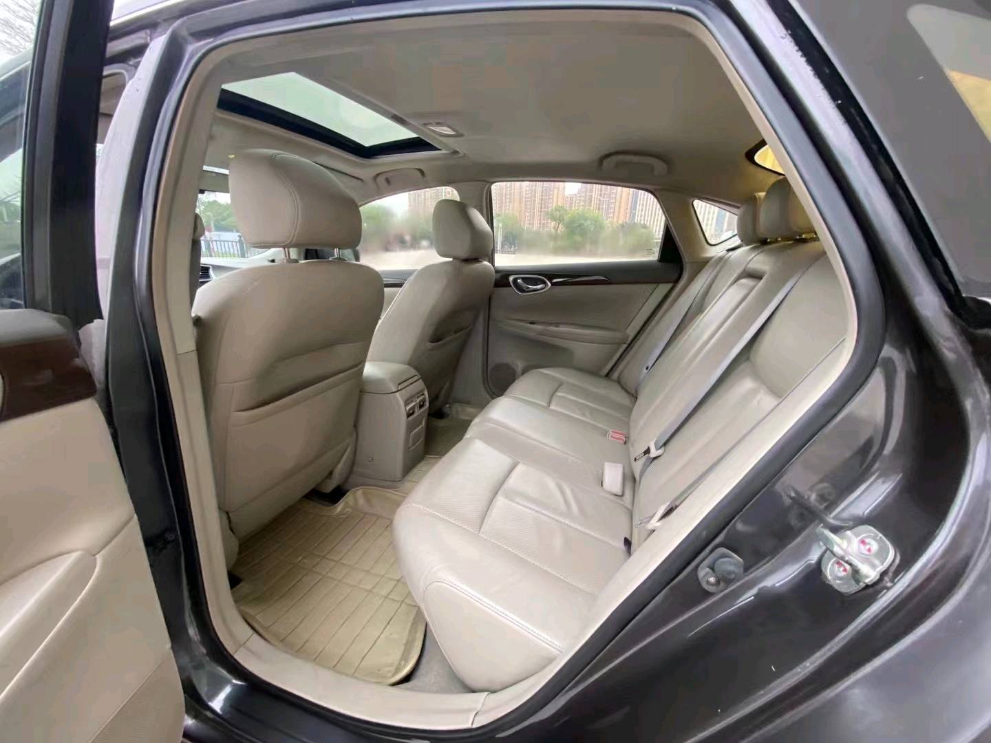 韶關13年日產軒逸5