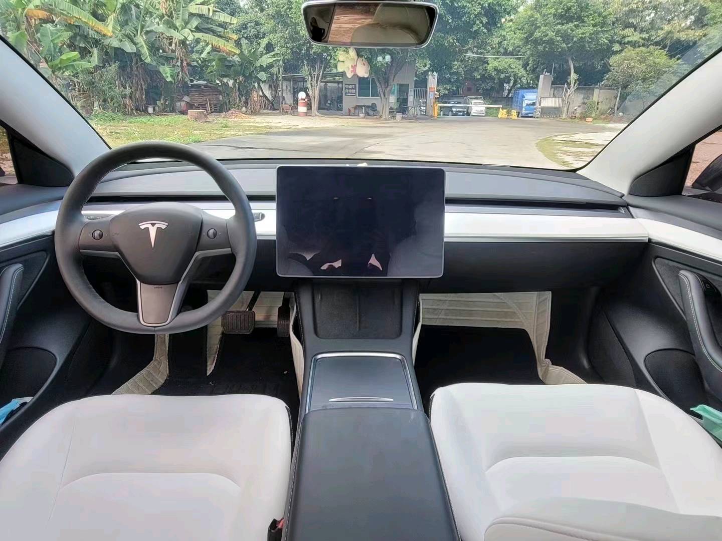 廣州22年特斯拉MODEL 38