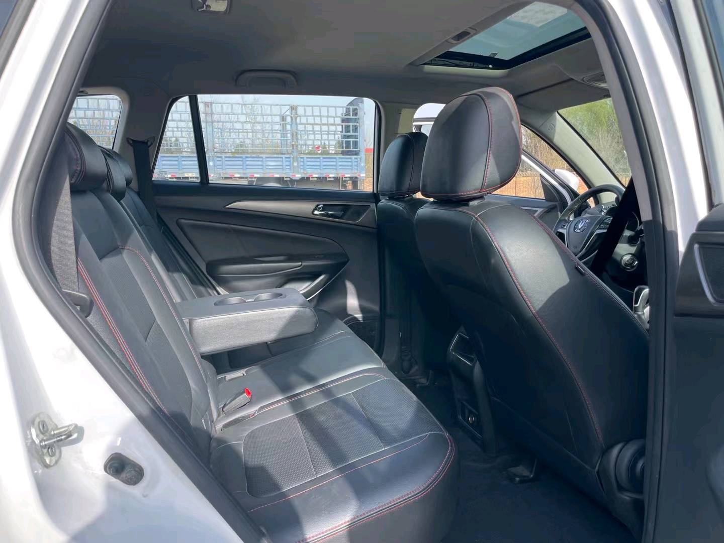 北京14年長安汽車CS756