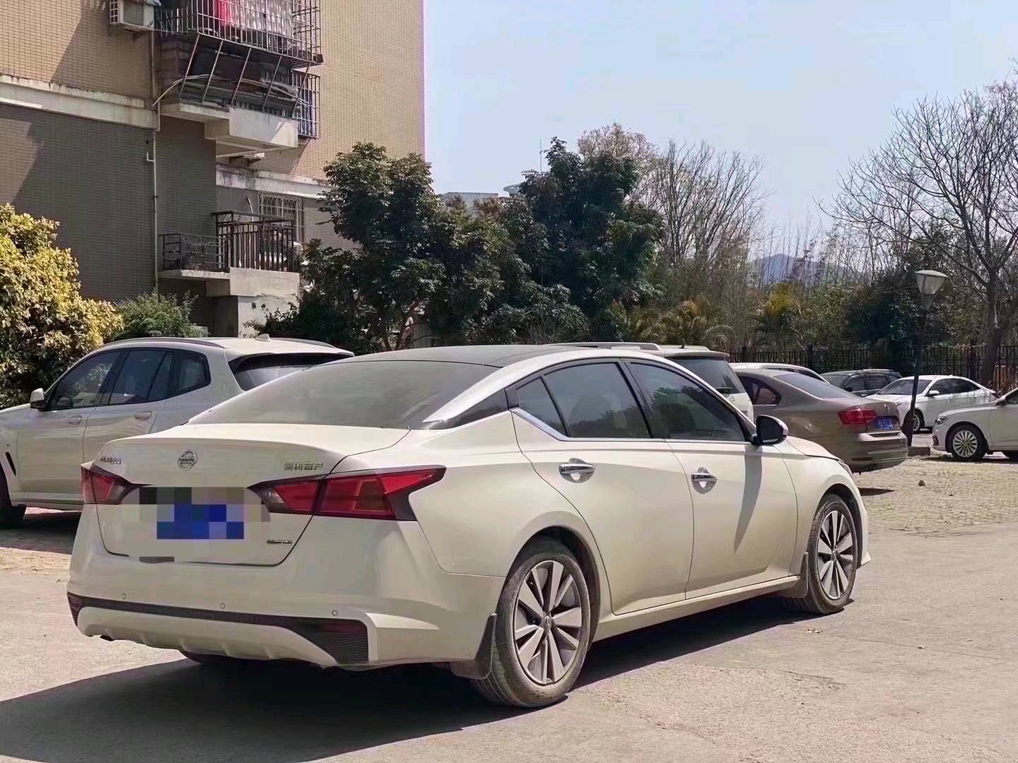 福州22年日產天籟8